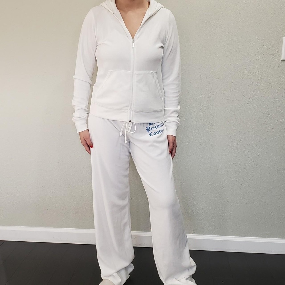 Rare Vintage Juicy Couture TrackSuit Matching Set White Jacket Pants Large Logo - Picture 2 of 8